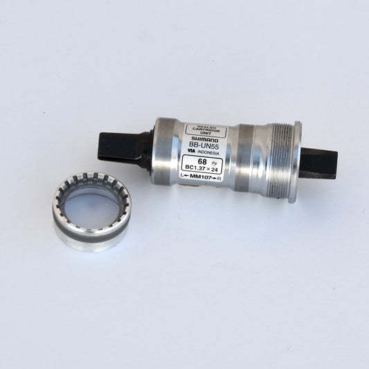 Bottom Bracket - Cartridge - - 73mm -- Shimano